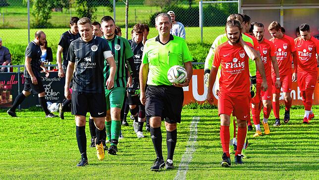 Bild 1: FC Tiengen 08 siegt mit 5:2 beim FC Hochrhein &ndash; und wir haben Bilder!