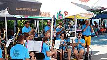 Auf dem Stahringer Dorfplatz findet am Wochenende das Dorffest statt. Neben einem Flohmarkt, Spielen, Speis‘ und Trank dürfen sich die ...