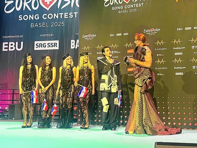 Bild 19: Alle Bilder zur „MET-Gala Europas“ in Basel: So präsentieren sich die ESC-Acts bei der Eröffnungszeremonie