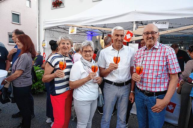 Bild 7: In acht Stunden um die Welt beim Event „Nacht der Kulturen“ in Lauchringen