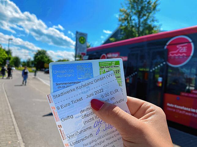 Auch Schüler und Studenten mit Abos oder Studi-Tickets können profitieren.