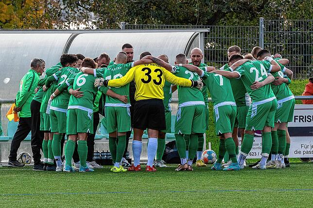 Bild 4: SV Herten besiegt den FC Erzingen mit 3:0 &ndash; und wir haben Bilder!