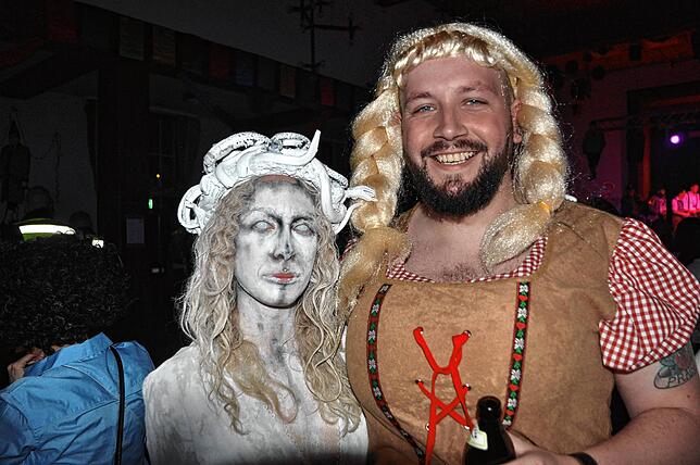 Bild 13: Markdorfs Lumpenball: Faszinierende Bilder von der Narrenzunft in der Stadthalle