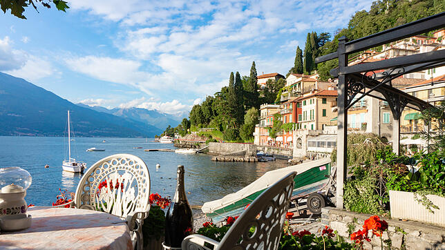 Am Gardasee lässt sich hochwertige Küche in malerischem Ambiente genießen. Eines der dortigen Restaurants hat es unter die besten 20 der ...