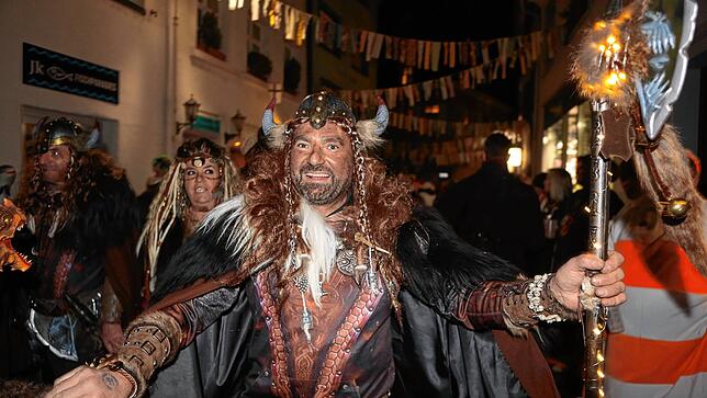 Bild 12: Schmotziger Dunschtig: Hier spielt die (Guggen-)Musik in Konstanz