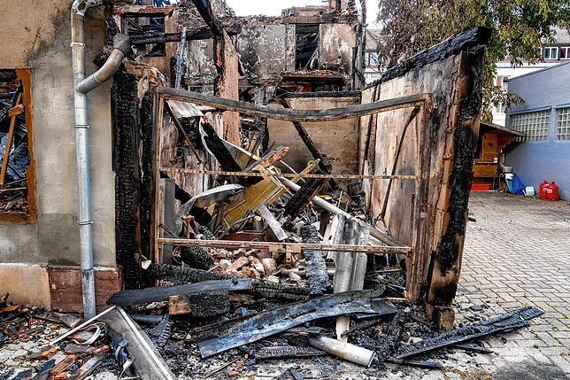 Bild 15: Villingen nach der Brandkatastrophe: Nun zeigt sich das Ausmaß der Zerstörungen