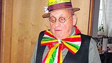 Das Urgestein der Inzigkofer Fasnet Karl Schatz erfreute mit seinem Vortrag bei der Seniorenfasnet.