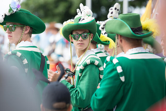 Bild 4: Stehempfang beim Seehasenfest in Bildern