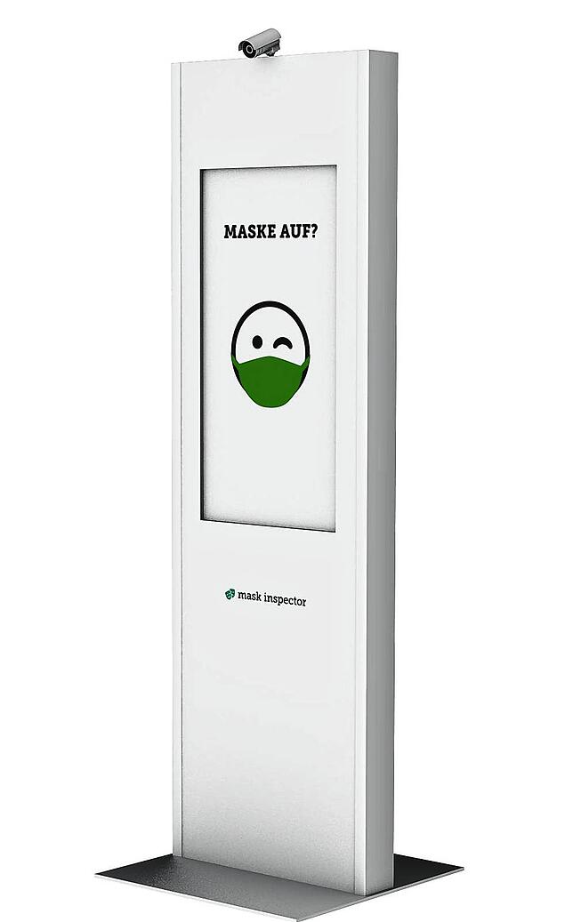 Maskenkontrolle mit KI-System von CST: Das Gerät erkennt, ob vorbeigehende Personen eine Maske tragen und ob diese richtig sitzt, also ...