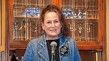 Chantal Coutu ist in Kanada geboren und lebt seit 2008 im Schwarzwald.