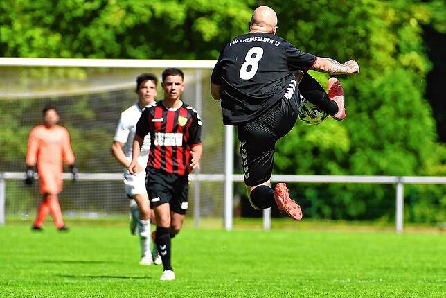 Bild 23: FSV Rheinfelden gewinnt beim SV 08 Laufenburg mit 3:1 &ndash; und wir haben Bilder!