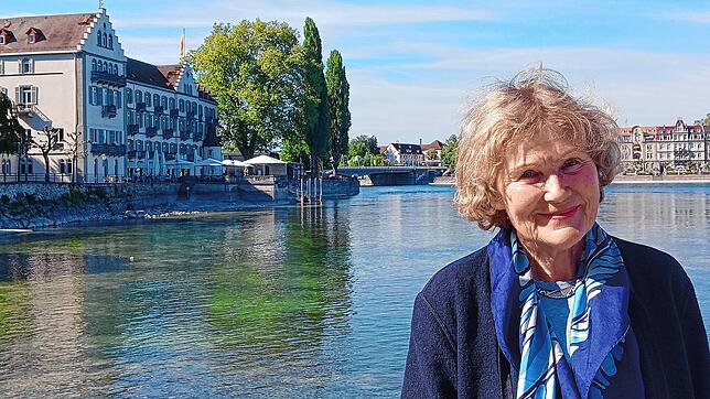 Gisela Zinnert ist seit rund 40 Jahren Stadtführerin in Konstanz. Der Beruf macht ihr noch immer Spaß.