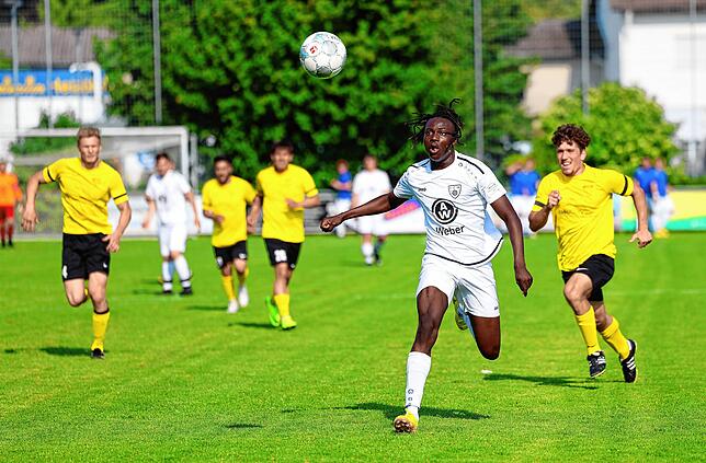 Bild 1: Die besten Bilder vom Bezirksliga-Topduell zwischen dem FC Öhningen-Gaienhofen und dem SC Markdorf