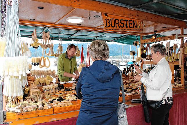 Bild 22: Nasser Start für die Sommeraugenweide