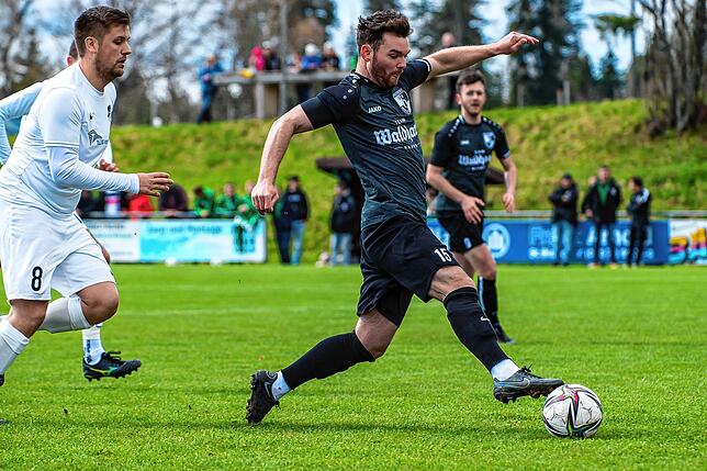 Bild 39: SV Waldhaus besiegt den SV Rheintal glatt mit 4:0 &ndash; und wir haben Bilder!