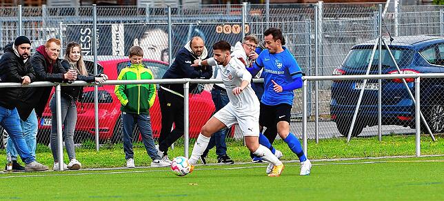 Bild 32: SG Mettingen/Krenkingen setzt sich mit 4:1 beim VfB Waldshut durch &ndash; und wir haben Bilder!