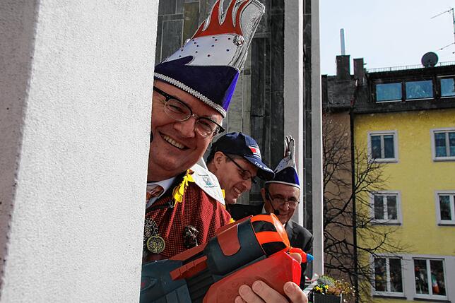 Bild 7: Alle Macht den Narren: Alle Bilder vom Rathaussturm in Friedrichshafen (2)