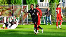 Bild : FC Hochrhein gewinnt das Derby beim SV Jestetten mit 3:1 – und wir haben Bilder!