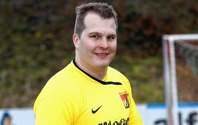 Einstand: Lars Müller stand am 9. März 2013 erstmals in Tor des FC RW Weilheim, wurde später Trainer des Teams.