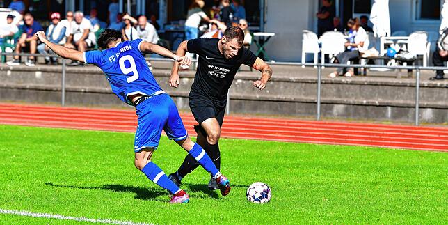 Bild 5: SG FC Wehr/Brennet deklassiert FC Erzingen mit 8:1 &ndash; und wir haben Bilder!
