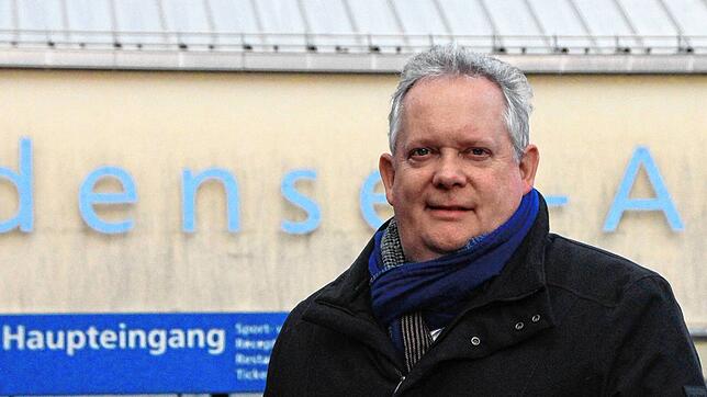 Der Stadtpräsident von Kreuzlingen, Thomas Niederberger, sagt: &bdquo;Es gibt auf beiden Seiten Sportanlagen und Kulturbetriebe. Aber es ...
