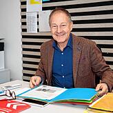 „Die Landesregierung würdigt mit dieser Entscheidung die hervorragende Arbeit, die an den G9-Modellschulen im Land geleistet ...