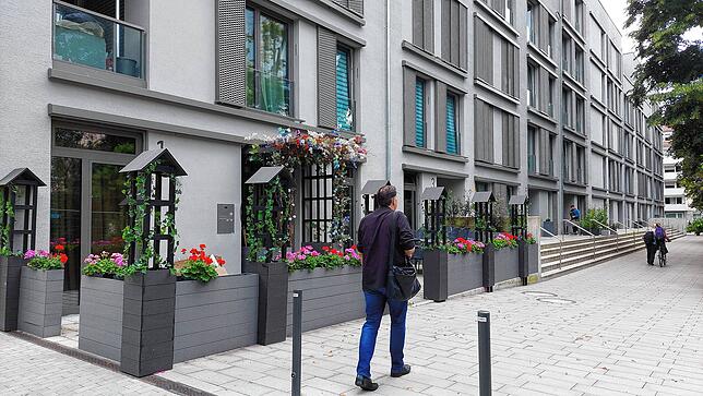 An der Ecke Laube/Frieda-Sigrist-Weg ist eine Sushibar geplant. Hier passen aber nur wenige Gäste in den Außenbereich, im Gegensatz zur ...
