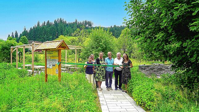 Cornelia Bohnet, Nicole Weydmann, HFU-Kanzlerin Andrea Linke, Michael Schätzle, Geschäftsführer von Drei-Ge und Grundstückbesitzer, ...