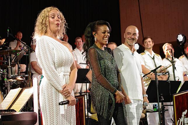 Bild 44: Alle Bilder vom Benefiz-Konzert der Bundeswehr Big Band in der Markolfhalle