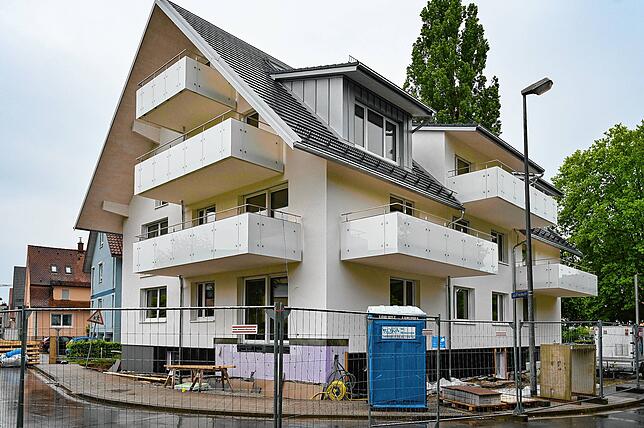 Haus der Balkone: Das Wohnhausprojekt in der Schillerstraße. Bild: Gerald Jarausch