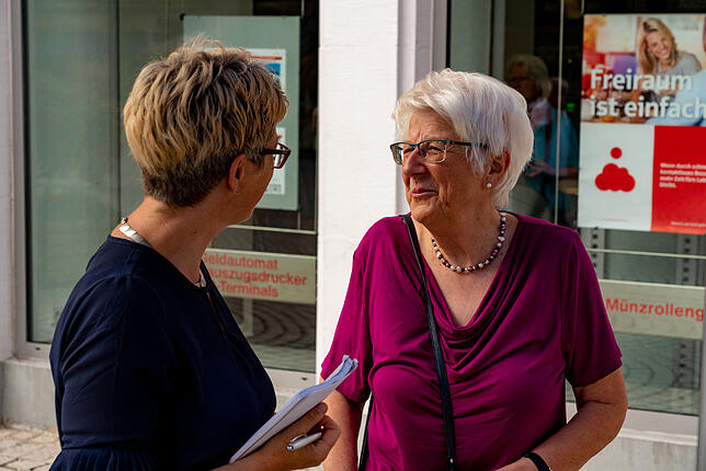 Regina Kleinbölting berichtet auch etwas positives: Als Anwohnerin in der Rietgasse könne sie erzählen, dass der Spitalgarten sehr ...