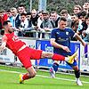 Traum vom Derby lebt: Setzt sich Emir Muratovic (links) am Ostermontag mit dem FC Tiengen 08 im Halbfinale beim VfR Bad Bellingen durch ...