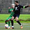 Im letzten Duell vor der Winterpause setzte sich der TSV Aach-Linz (links Yannick Slawig) gegen den BC Konstanz-Egg (Nizar El Khattabi) ...