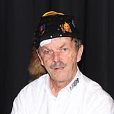 Manfred Bäurer, Hänselerat