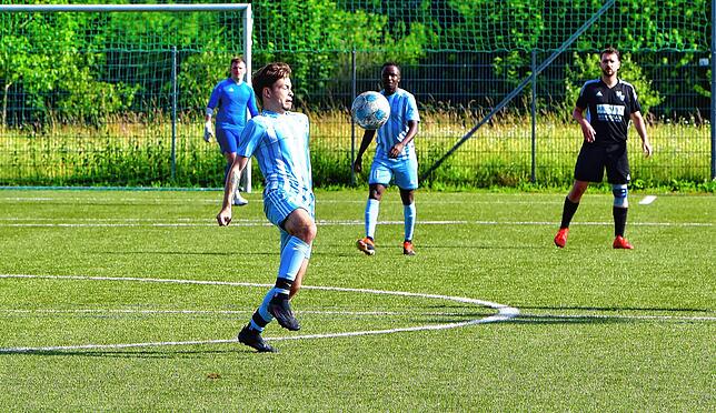 Bild 45: SV Obersäckingen steht nach 2:0 gegen SG FC Wehr/Brennet II an der Tabellenspitze – wir haben Fotos!