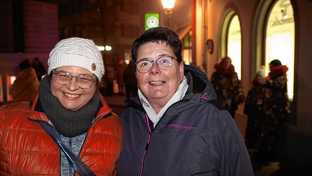 Bild 29: Mit dem Butzenlauf wird die Straßenfasnacht eingeläutet
