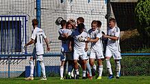 Der FC Überlingen setzte sich in einem wenig spektakulären Duell beim SC Konstanz-Wollmatingen mit 2:0 durch.