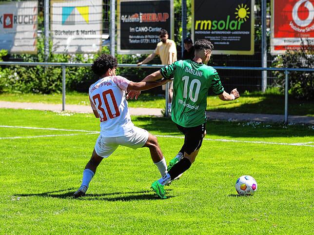 Bild 17: Vor Meisterfeier: Türk. SV Singen und VfR Stockach trennen sich 1:1. Wir haben die besten Bilder.