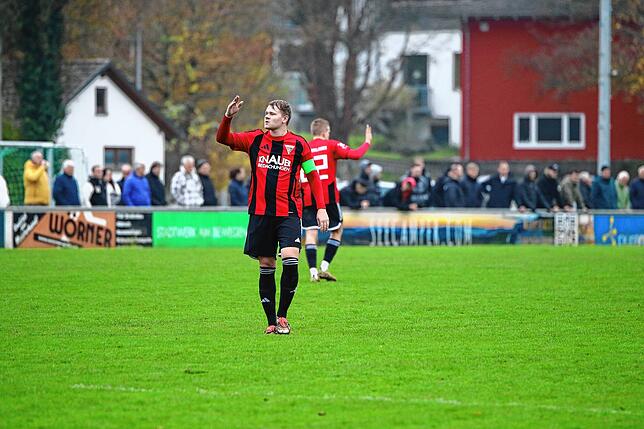 Bild 17: Salem dreht das Derby in Überlingen! Unsere große Bildergalerie zum Landesliga-Duell