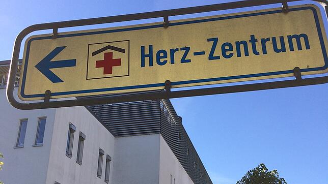 Hier geht es zum Herzzentrum, hier hatte die Staatsanwaltschaft in gleich mehreren Angelegenheiten ermittelt. Viel gefunden hat die ...
