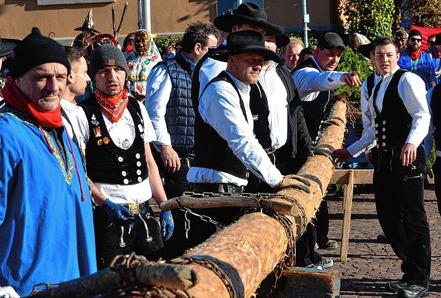 Bild 24: Der Sturm der Narren auf das Markdorfer Rathaus &ndash; Teil 2