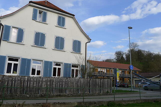 Die Räume im Erdgeschoss und den Garten des ehemaligen Schulhauses in Untersiggingen stellt die Gemeinde dem Waldorfkindergarten ...