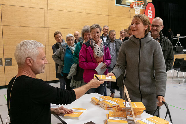 Bild 11: Dani Nieth, Experte für Selbstmotivation, in Waldshut: Bilder des fünften SÜDKURIER-Wissensforums
