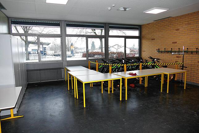 Durch Einziehen einer Zwischenwand im Treppenhaus soll in diesem Bereich ein sogenannter &bdquo;Maker Space&ldquo; (Kreativwerkstatt) ...
