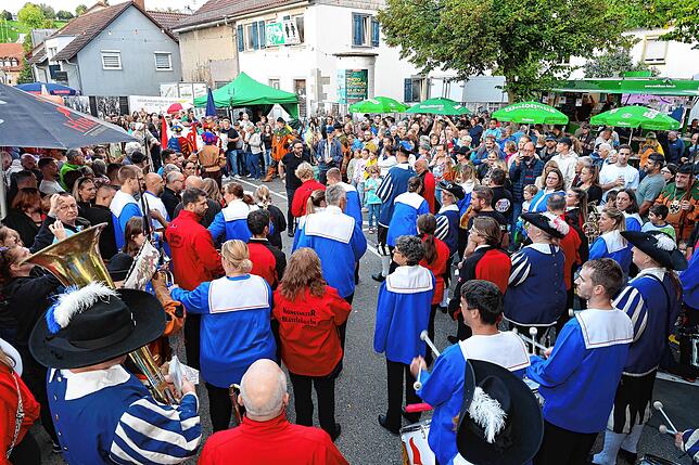 Bild 20: Wollmatinger Dorffest 2025: Jetzt wird der Engelsteig zur Partymeile