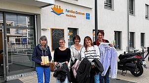 Die Organisatoren des Kleiderkarussells treffen sich zur Planung (von links): Ulla Hahn, Steffanie Töpfer, Carmen Beck, Cynthia Beck und ...