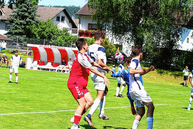 Bild 32: U17 des SC Freiburg trumpft im Testspiel zum 100-jährigen Jubiläum des FC Grießen auf &ndash; und wir haben Bilder!
