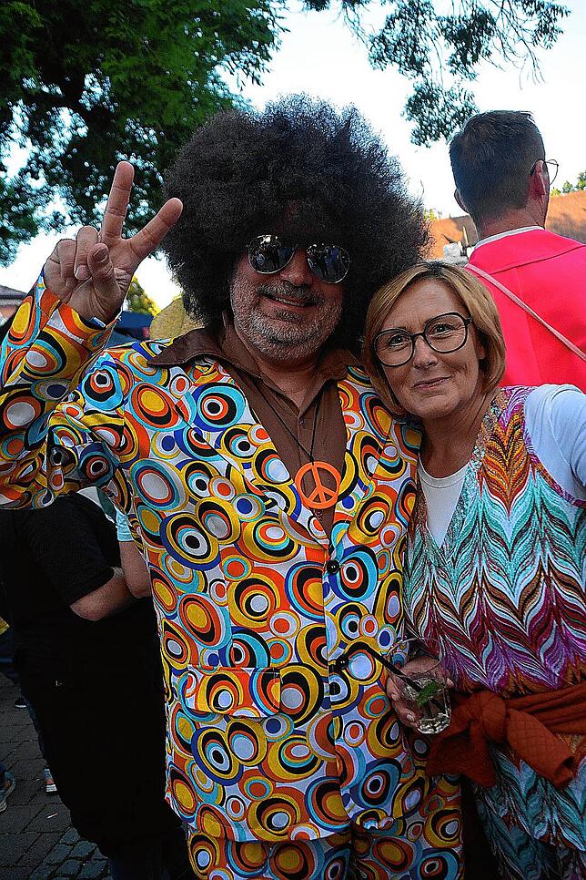 Bild 26: Papis Pumpels sorgen für grandiose Stimmung auf dem Rathausplatz in Bad Dürrheim