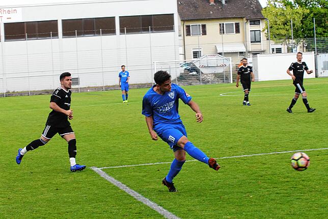 Bild 21: Klare Niederlage für SV 08 Laufenburg im Testspiel beim SV Weil &ndash; und wir haben Bilder!