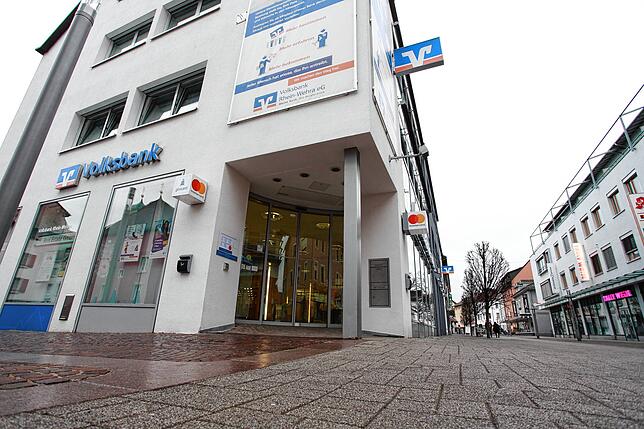In der Schützenstraße soll eine Volksbank-Geschäftsstelle erhalten bleiben, auch wenn die neue Banken-Zentrale an der B34 bezugsfertig ist.